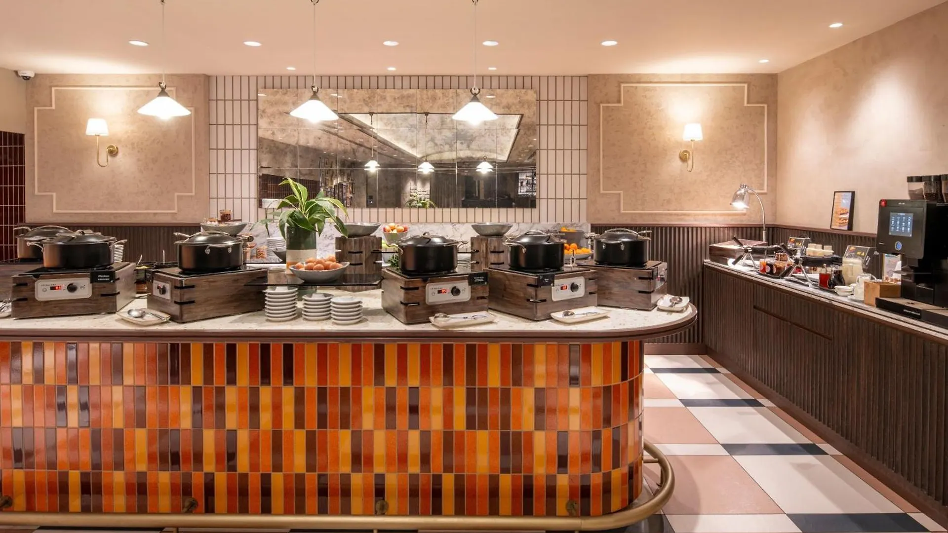 Brussels Marriott Hotel Grand Place 4*,