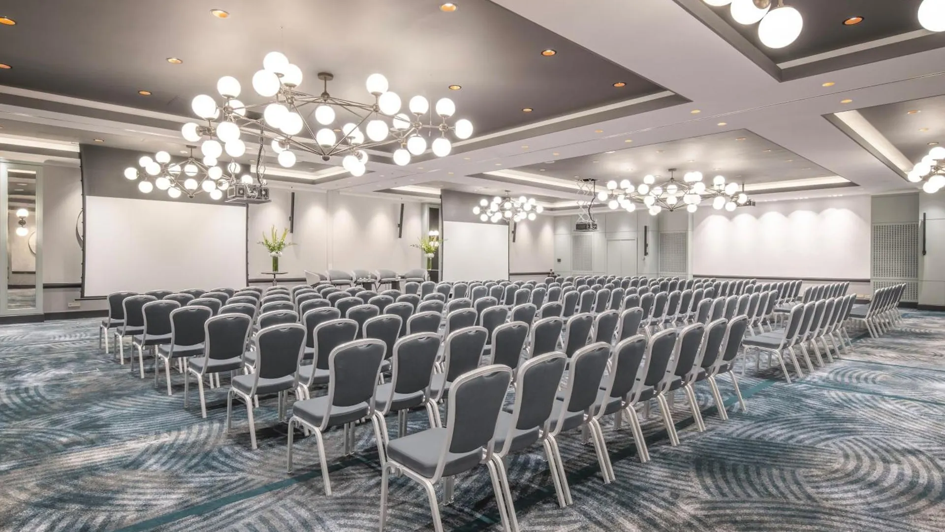 ****  Brussels Marriott Hotel Grand Place Belgium