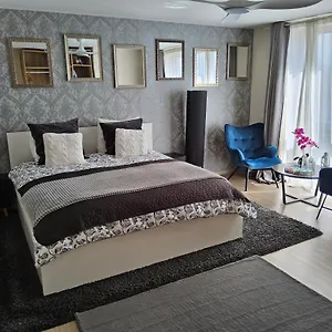 Privatunterkunft Deluxe Au 2eme Etage, Double Au 4eme Etage Not A