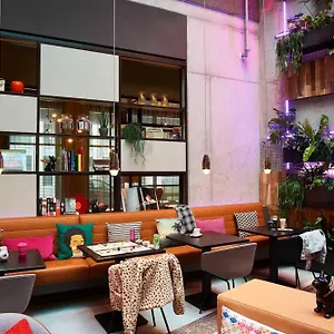 Moxy Brussels Center Ixelles