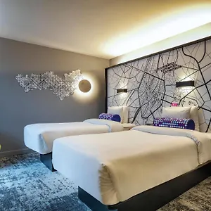 Aloft Schuman Szálloda