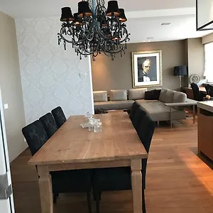 Apartment Long Beach Ii